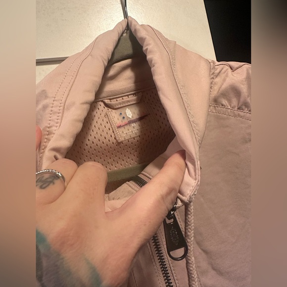 NWOT Free People Movement Walk The Line Colorblock Pullover - Picture 10 of 13